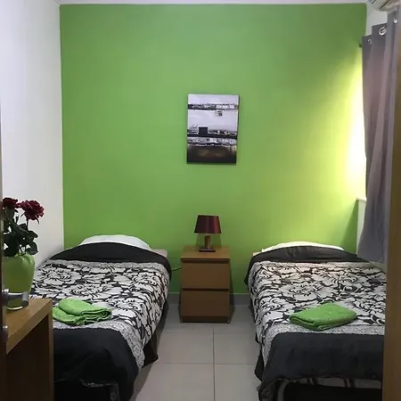 Side Seaview Apt * Sliema